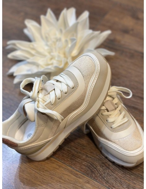 Deportiva beige 2