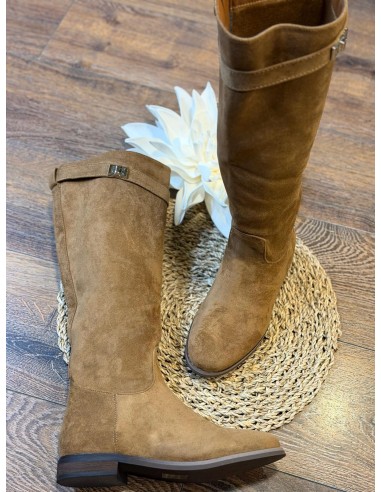 Bota camel plana