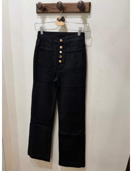 Pantalón wide leg negro botones
