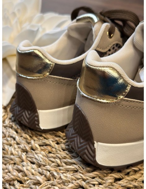 Deportiva chocolate 2