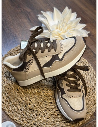 Deportiva chocolate